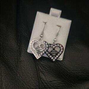 Elegant Silver and Black Heart Earrings